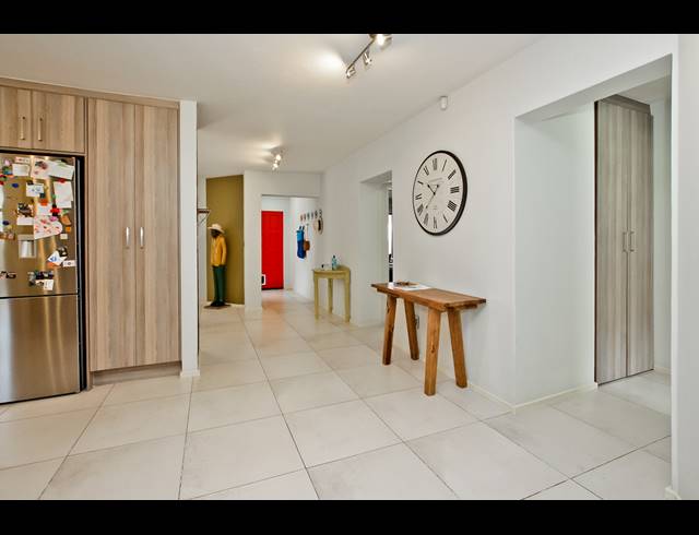 2 BEDROOM APARTMENT FOR SALE IN OBSERVATORY